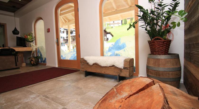 Alpinhotel Berchtesgaden photo