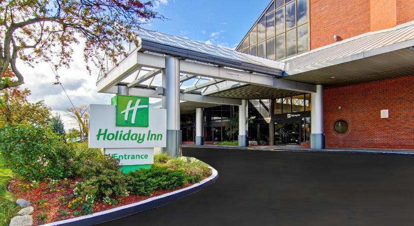 Holiday Inn Oakville Centre