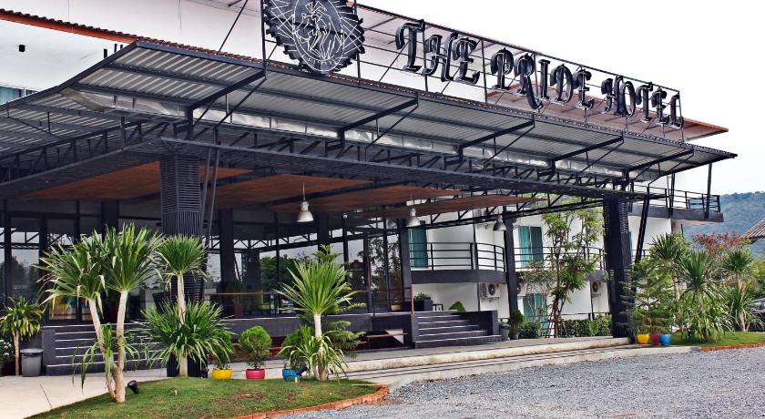 Exterior view, The Pride Hotel At Laemsing in Chanthaburi