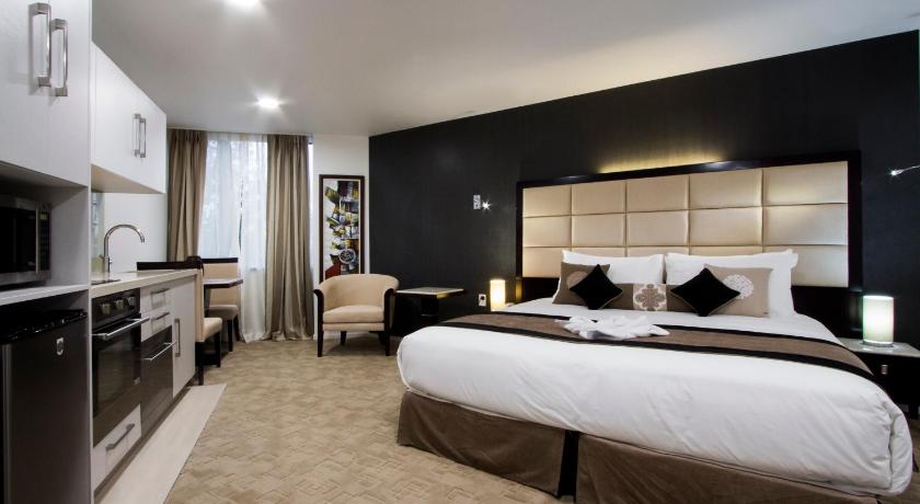 Image of Premier King Suite 0