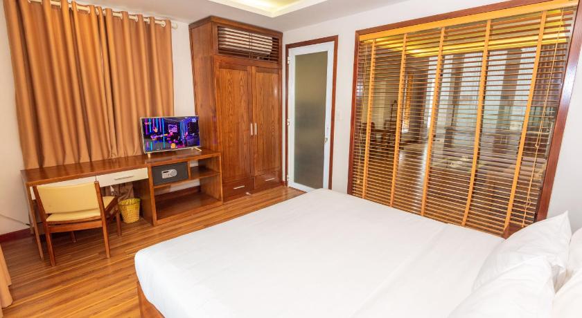 Image of Superior City View Room 5