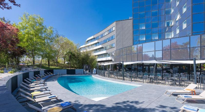 Novotel Poitiers Site du Futuroscope photo