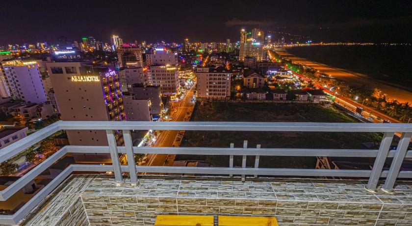 2BR Balcony Best SEA VIEW - CITY VIEW - OPTIONAL - High Floor - 1' to MY KHE Beach - Can ho 2PN Ban  photo