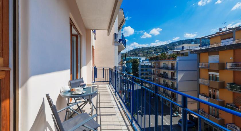 Wabi-Sabi Flats Sorrento photo