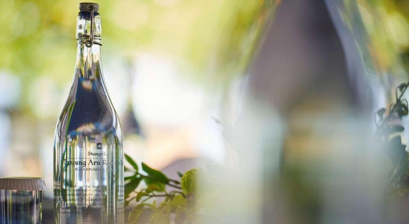 Image of Kinabalu King Room with Sea View 16