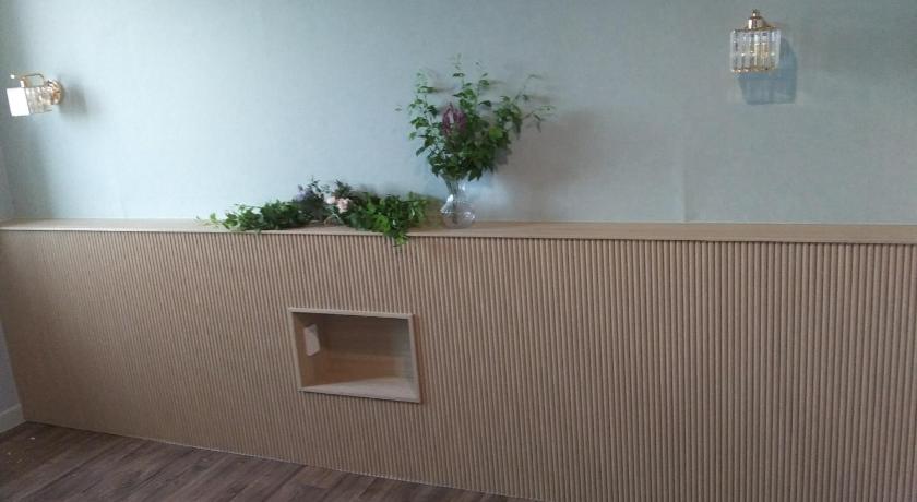 Image of Deluxe Suite 6