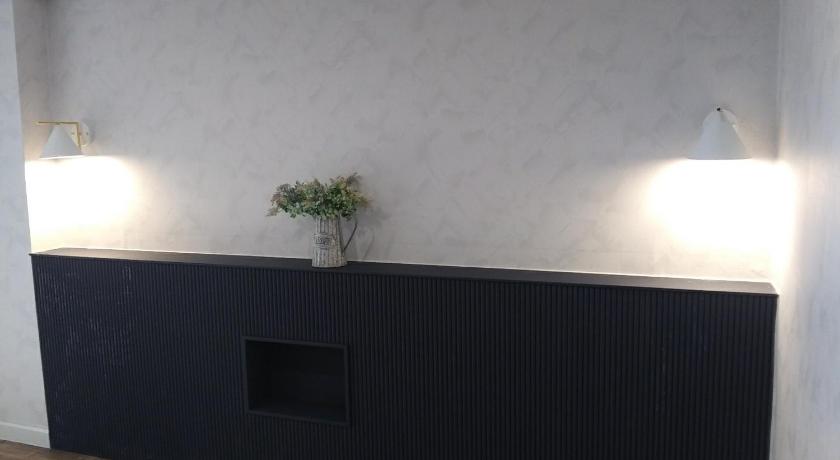 Image of Deluxe Suite 5