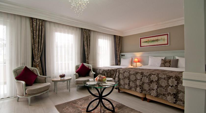 Image of Suite with Balcony 0