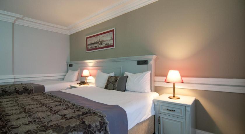 Image of Suite with Balcony 13