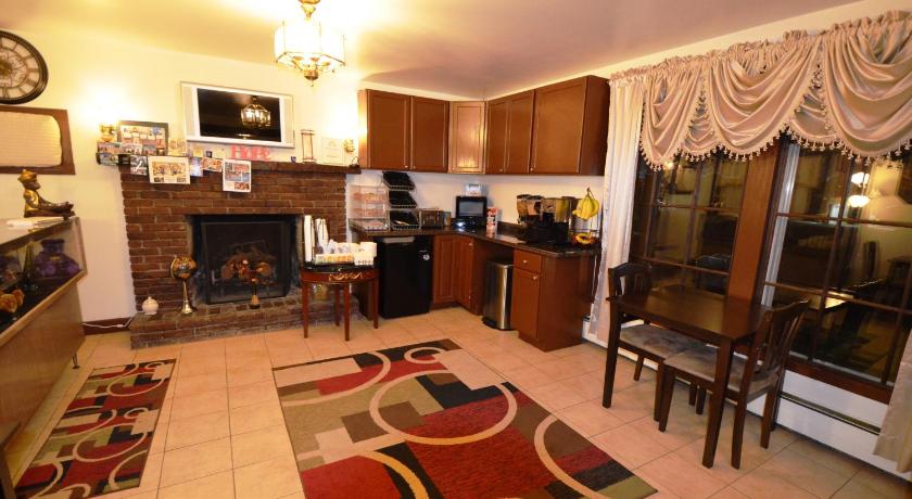 Williamstown Motel photo