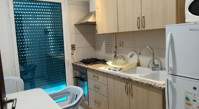 Image de Appartement avec Balcon (Apartment with Balcony) 1