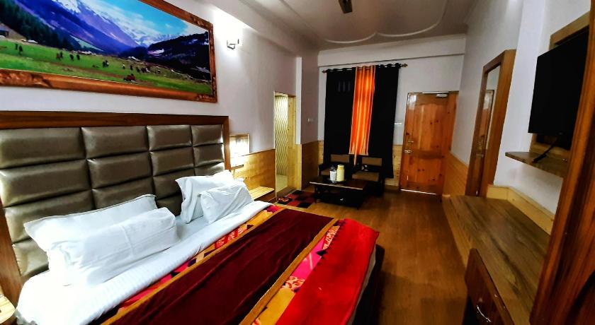 Hotel Royal Palace photo