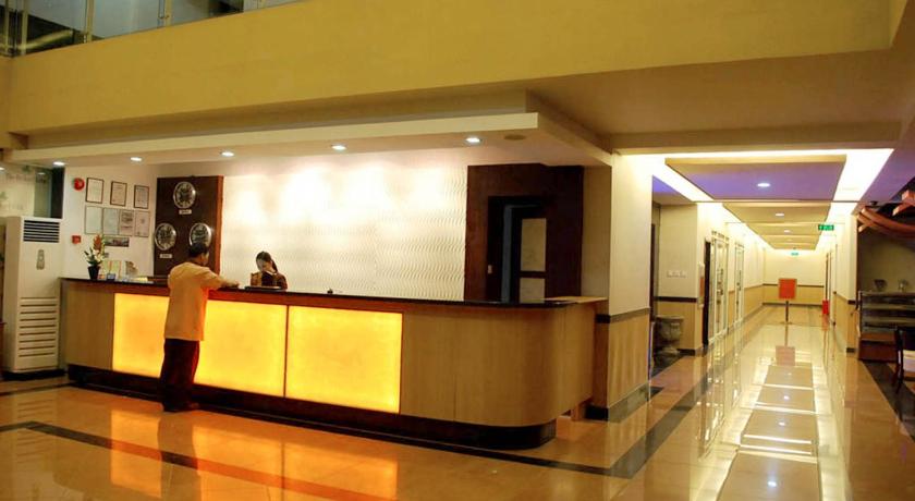 The Orchard Cebu Hotel photo