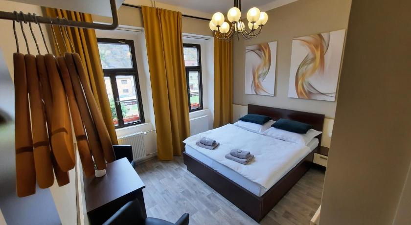 Penzion Pinocchio — Hotel in Teplice