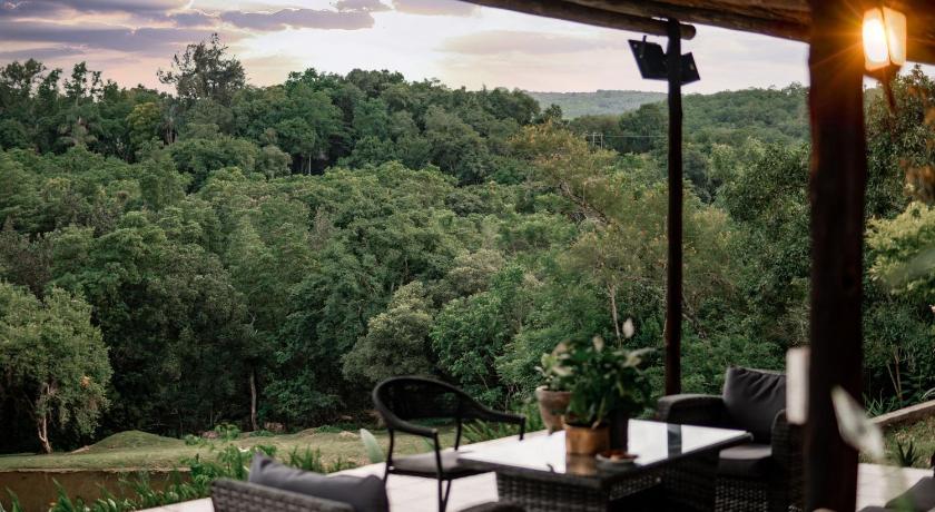 Bushbaby Valley Lodge photo