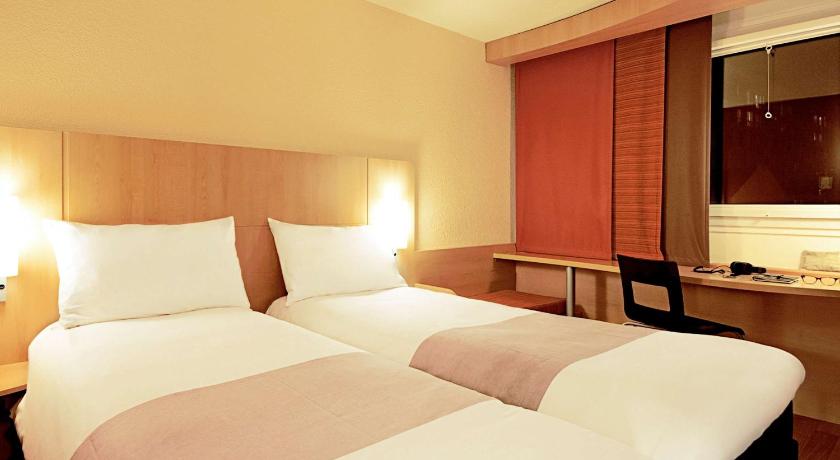 ibis London Luton Airport