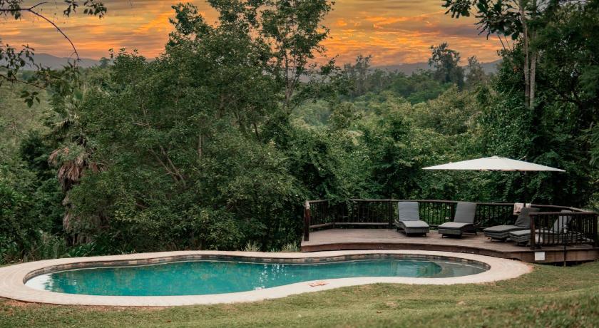 Bushbaby Valley Lodge photo