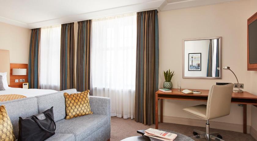 Image of Superior King Room 1