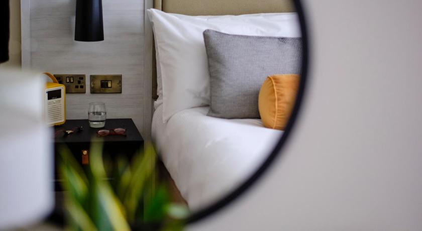 Image of Classic Single Room 9