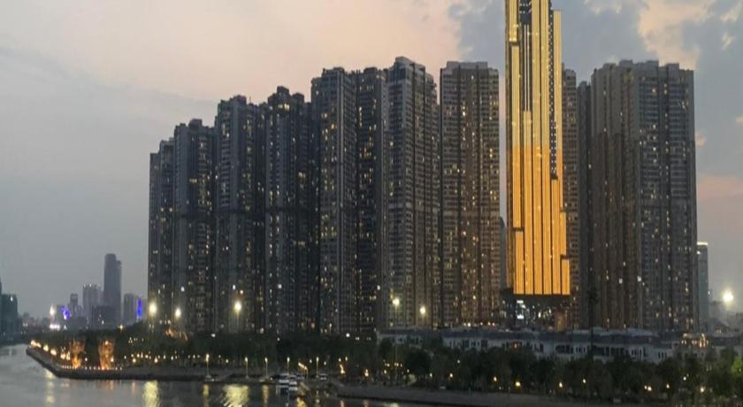 ホーチミン Good For You Hotel ホテル 外観