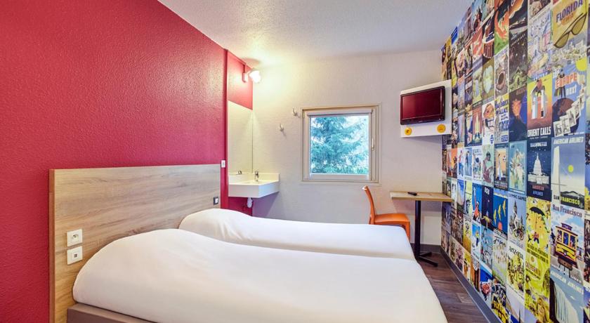 hotelF1 Annemasse Hotel Renove photo