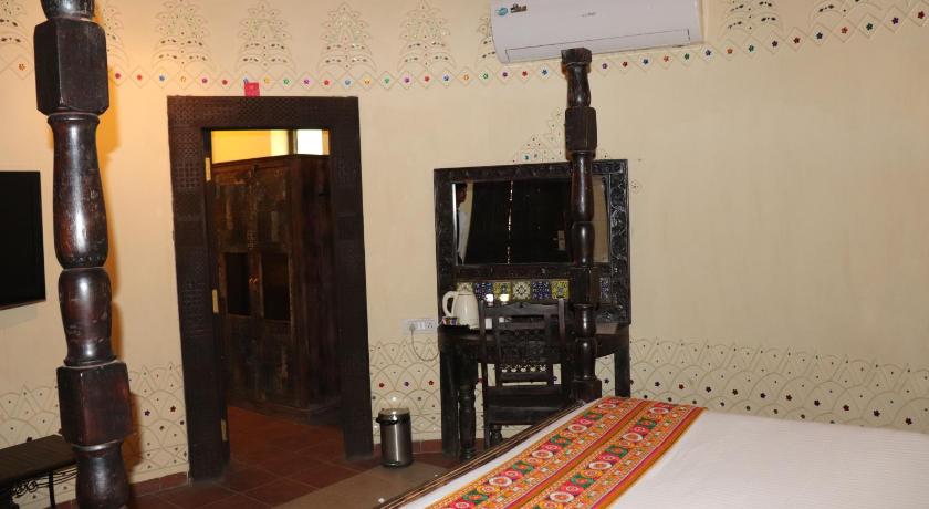 Image of Heritage Hut 8