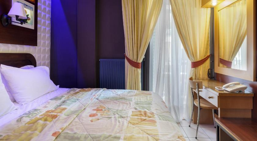 Hotel Segas photo