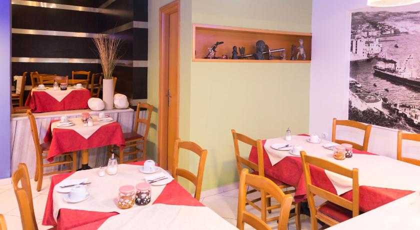 Hotel Segas - image 12