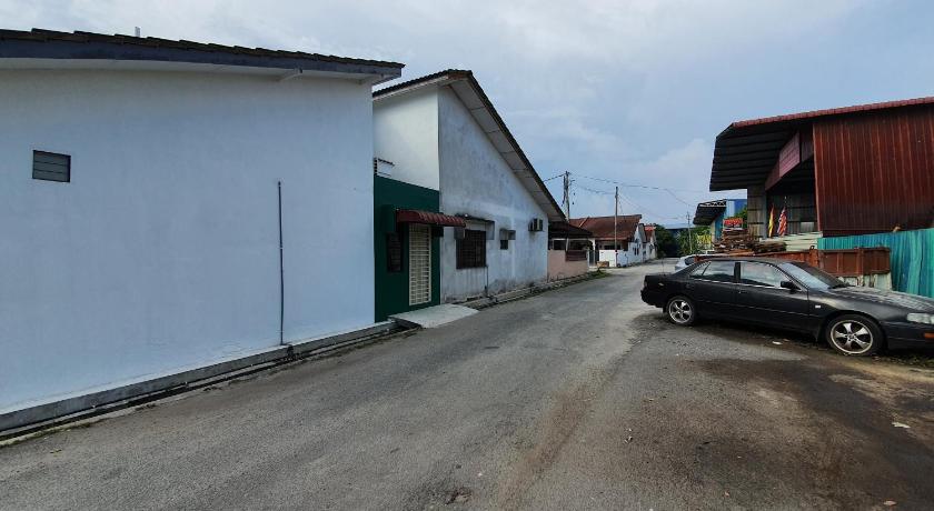 Jenjarom 32 Two Bedroom Homestay photo