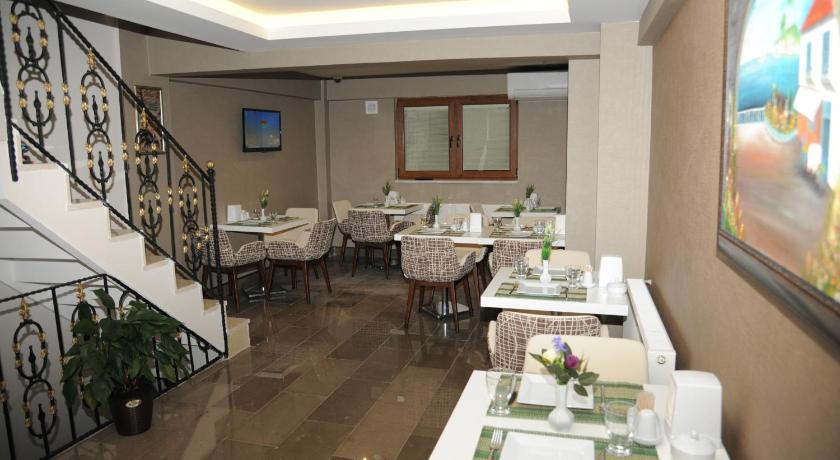 Rooms Inn Taxim - image 6