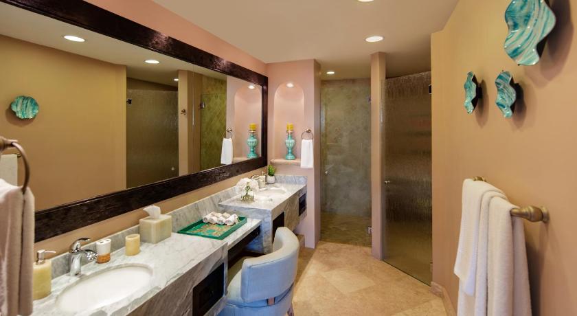 Image of Penthouse Apartment 17