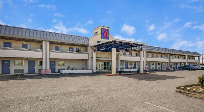 Motel 6-North Ridgeville, OH - Cleveland Intl Airport - N Ridgeville