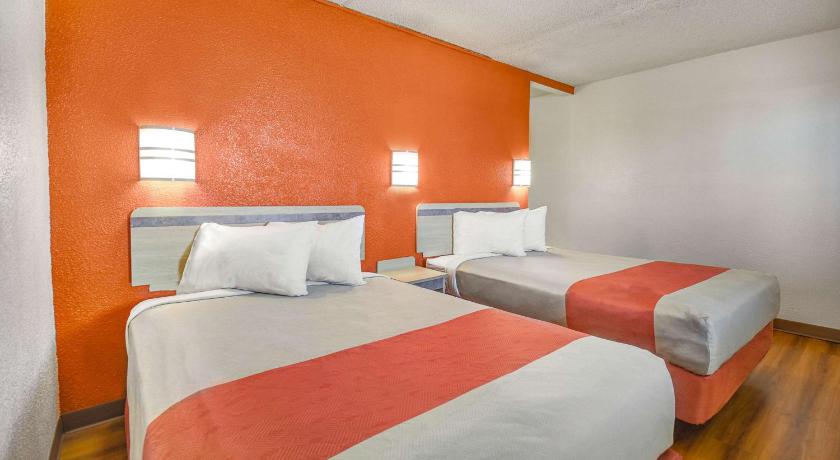 Motel 6-North Ridgeville, OH - Cleveland Intl Airport - N Ridgeville