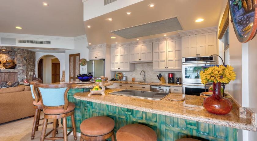 Image of Three-Bedroom Villa 15