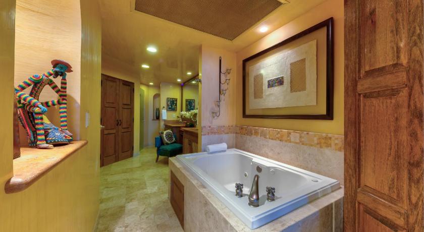 Image of Three-Bedroom Villa 14