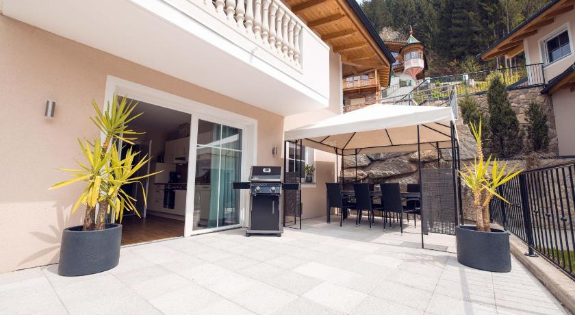 Chalet Arena photo