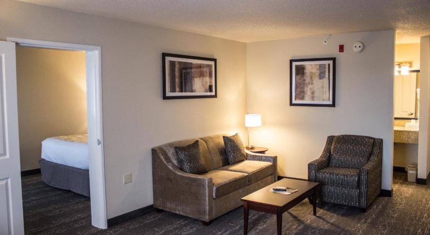 Deluxe Two Room Queen Suite - Disability Access - Non-Smoking (Deluxe Two Room Queen Suite - Disability Access - Non-Smoking) fotója 0