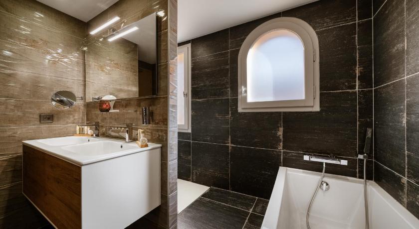 Image of Junior Suite 2