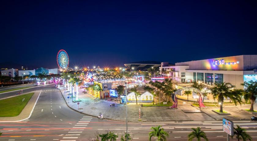 ダナン Sun City Hotel Da Nang 2つ星 ホテル レストラン