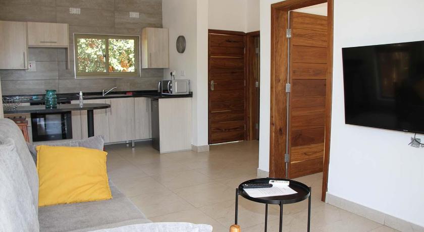 !! The ranch - Superb serviced apartment with garden — Hotel in Lusaka