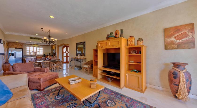 Image of Two-Bedroom Villa 14