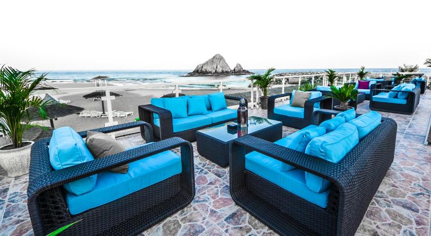 Sandy Beach Hotel & Resort - main image