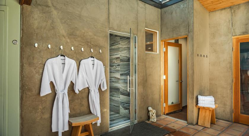 세도나 (AZ) Modern, Luxury within iconic Sedona Architecture With Epic Red Rock Views Private Trail Head - Enjoy 4성급 숙소 스위트룸