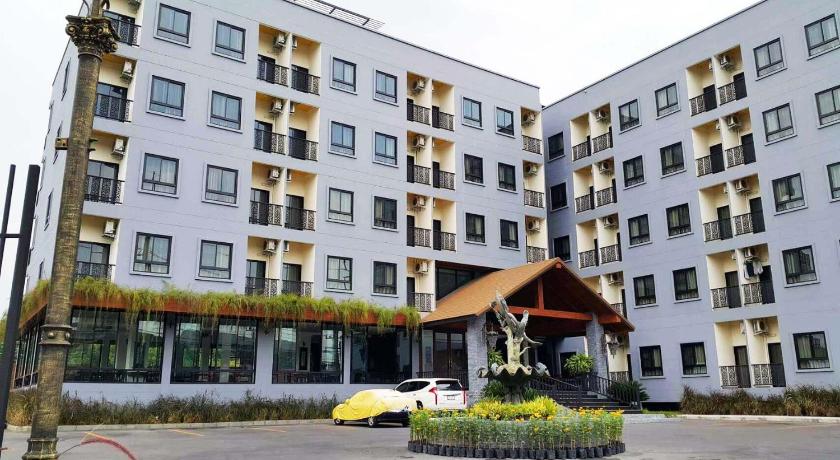 Hotel IYA — Hotel in Pathum Thani