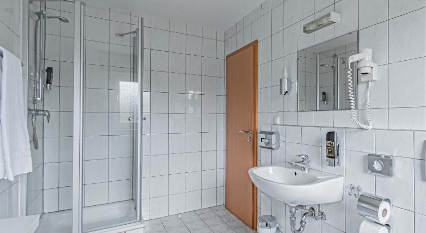 Hotel Tannenblick photo