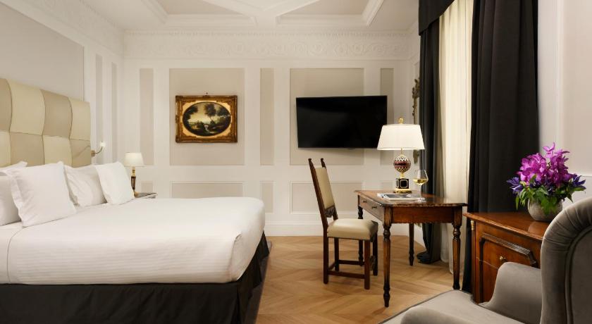 Hotel Splendide Royal photo