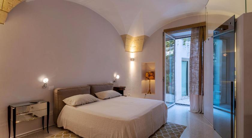 Image of Classic Double or Twin 0