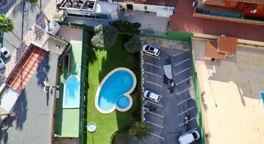 Apartamentos Torre Gerona photo
