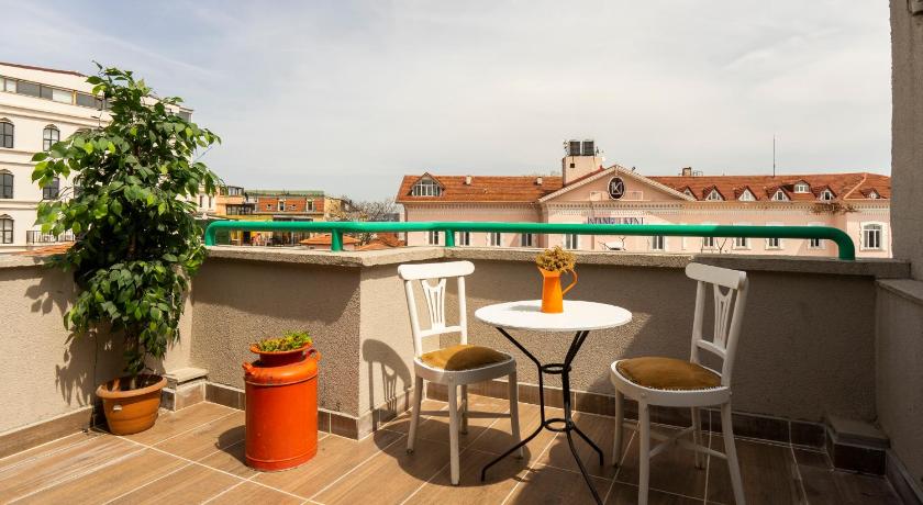 taksim alya suites photo