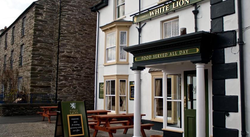 The White Lion Hotel